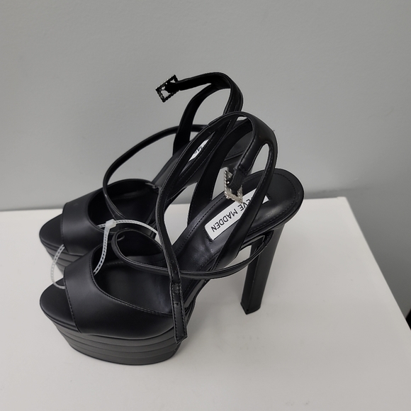 Steve Madden Larssa Strappy Platform Dress Sandals - Picture 5 of 12